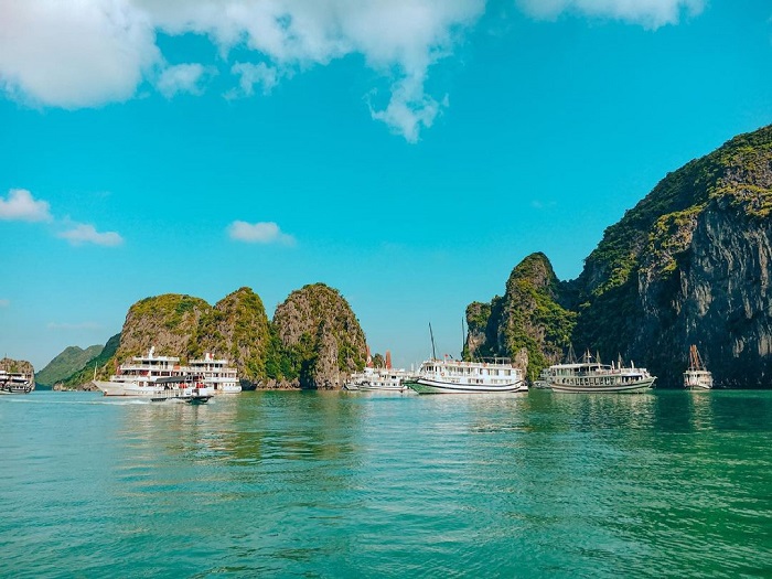 A Must-Visit Destination for 2023 :Ha Long Bay, Vietnam A Must-Visit Destination for 2023 :Ha Long Bay, Vietnam