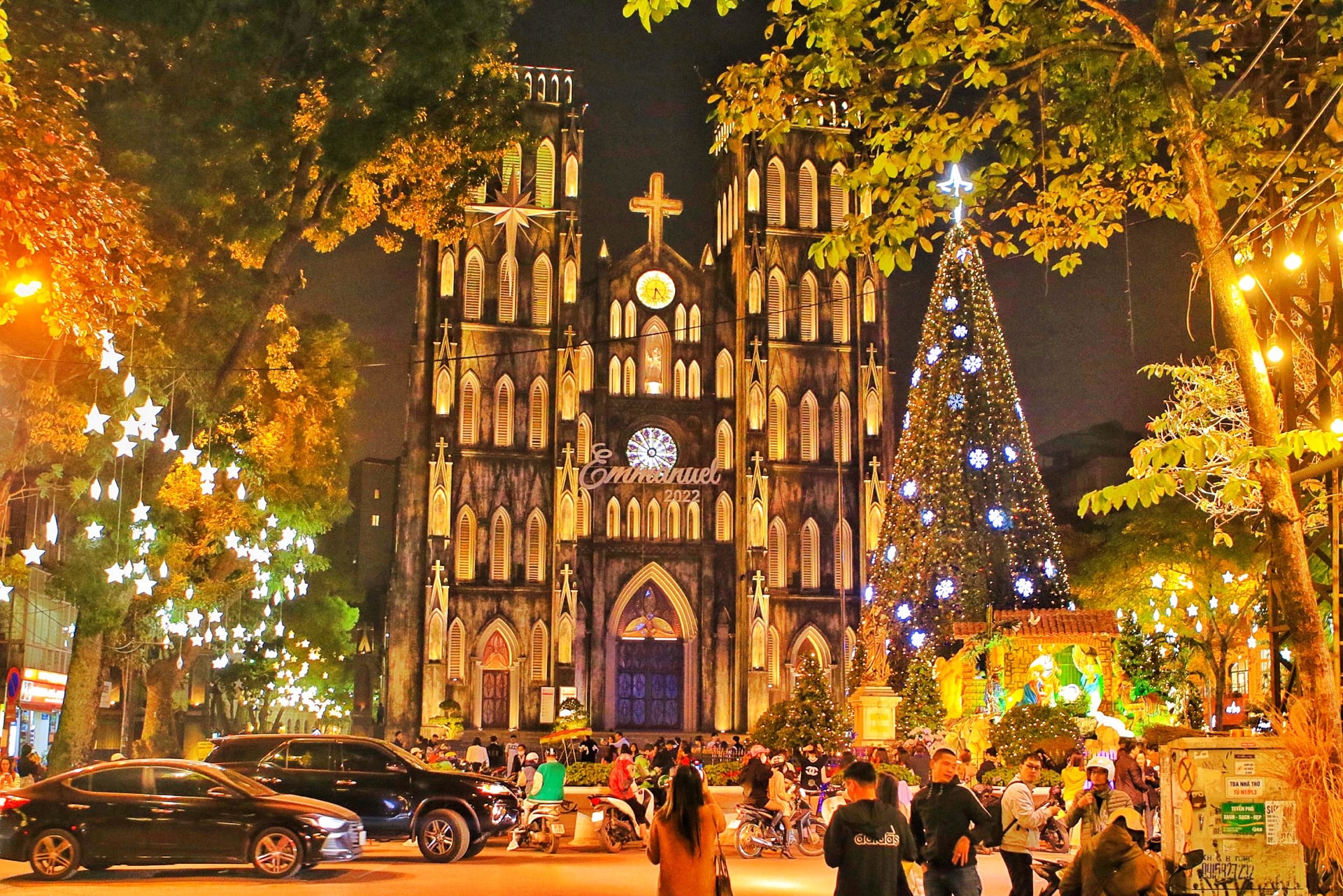 Time Out ranks Vietnam as one of the Top 5 Most Memorable Christmas Destinations in Asia. Time Out ranks Vietnam as one of the Top 5 Most Memorable Christmas Destinations in Asia.