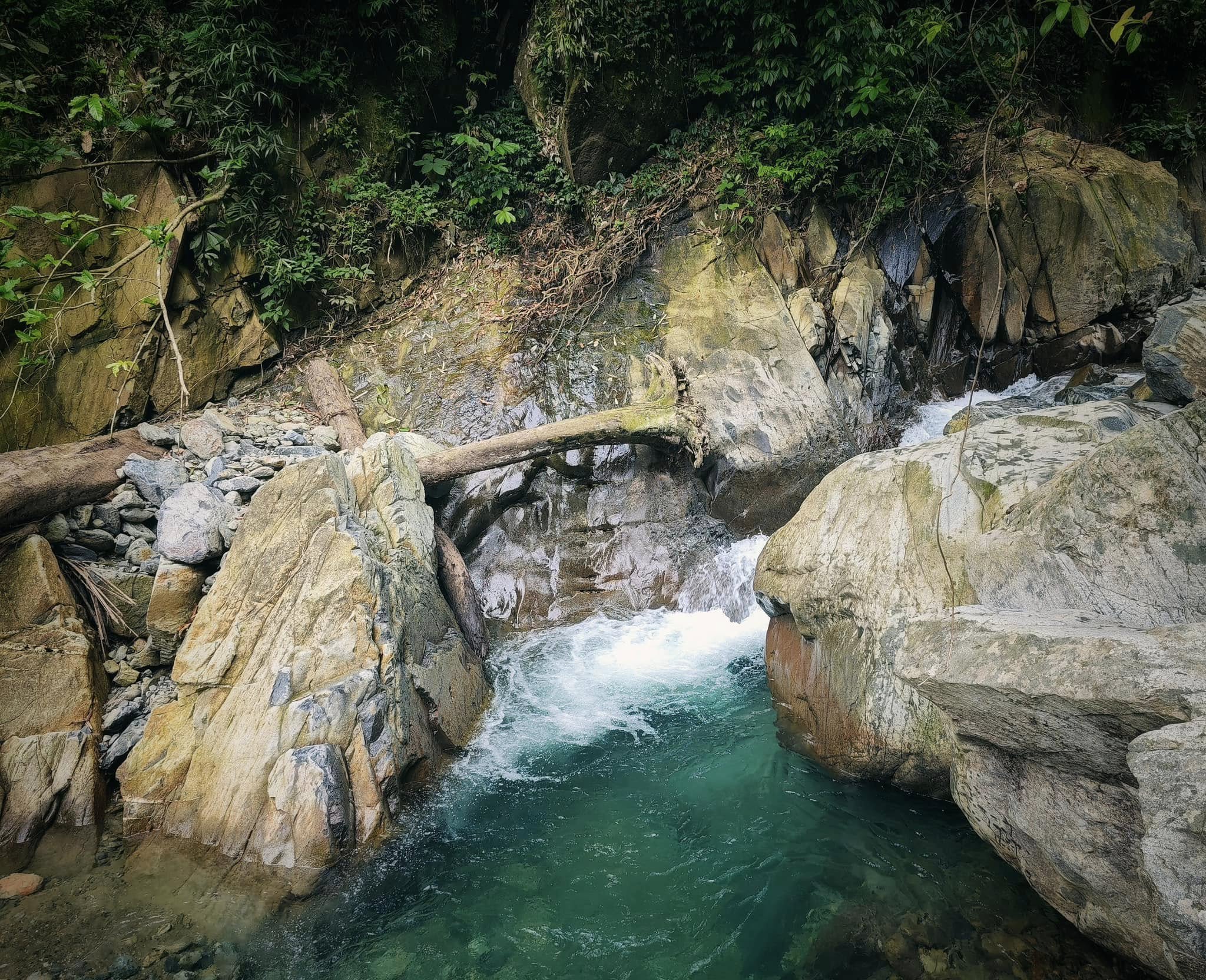 Experience the Beauty and Adventure of Cua Tu Stream.