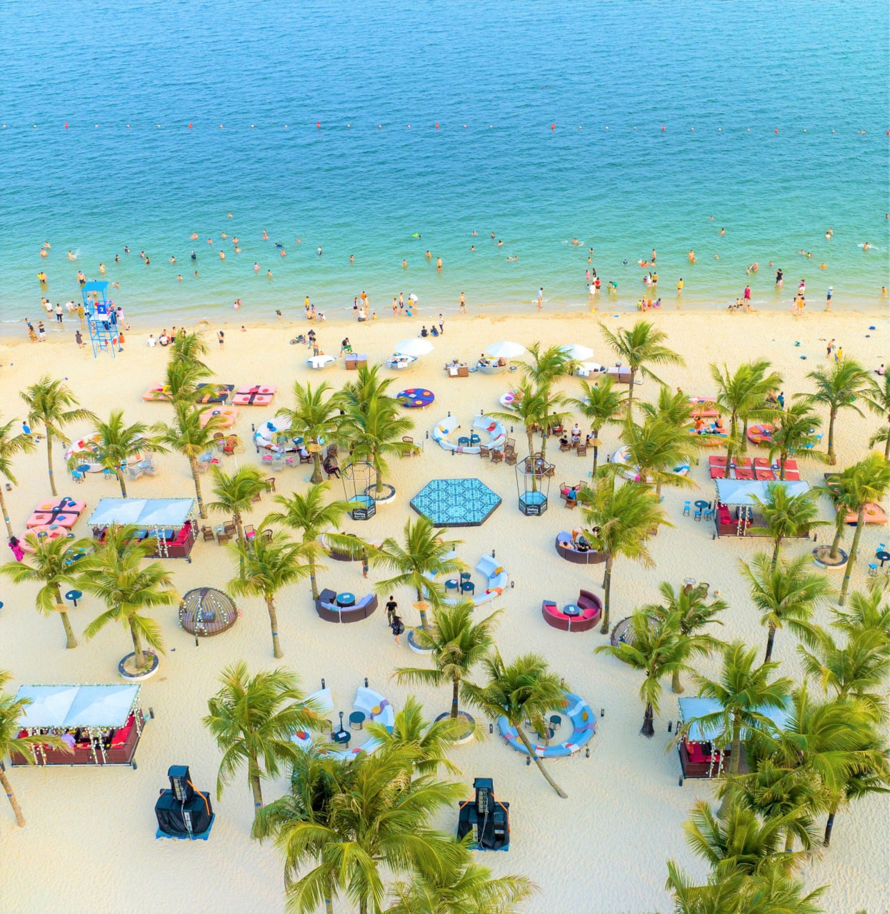 Bai Chay Beach: The Complete 2026 Travel Guide to Halong Bay’s Most Popular Beach Bai Chay Beach: The Complete 2026 Travel Guide to Halong Bay’s Most Popular Beach